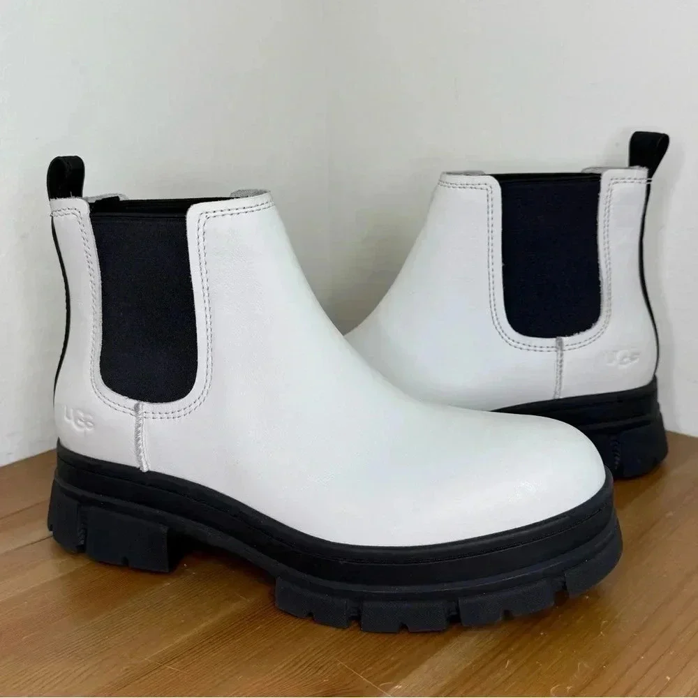 UGG women ashton